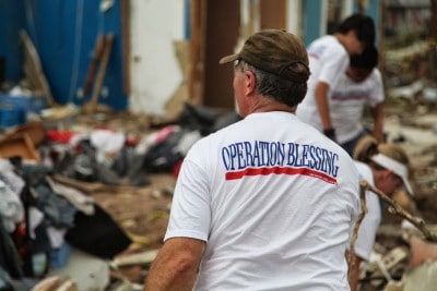 2013-1107-disaster-relief-400