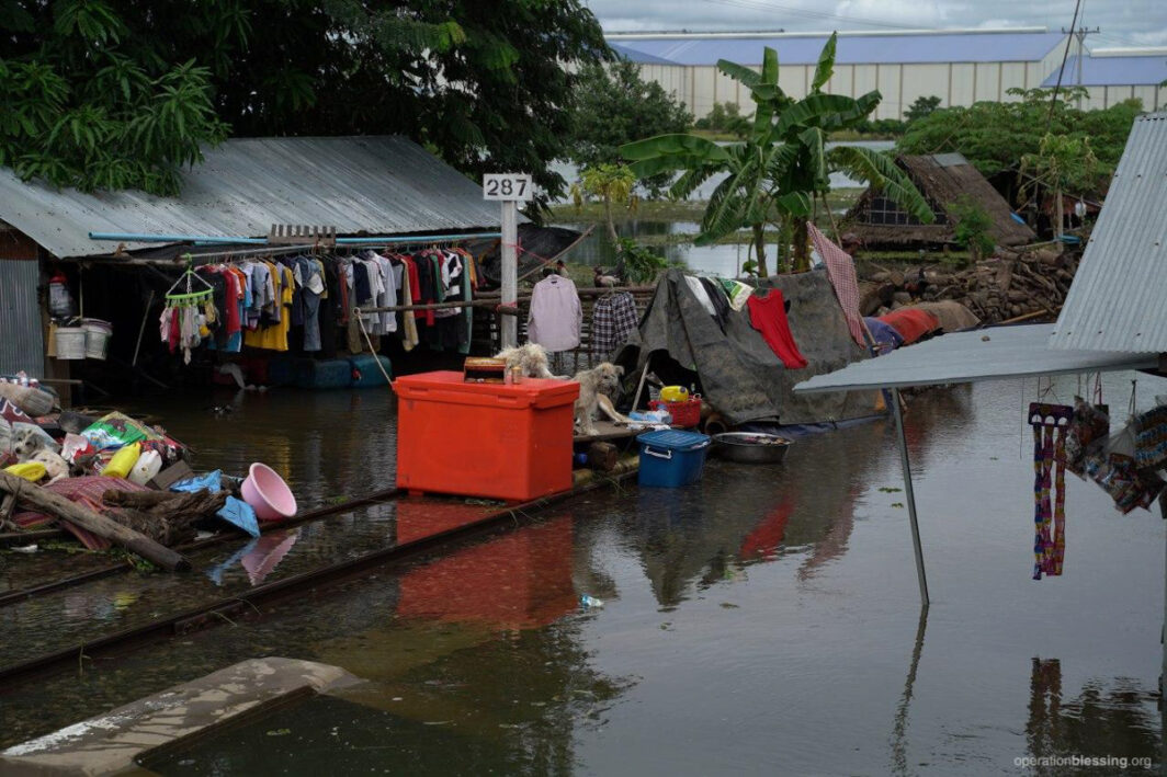 camobodia flood destruction