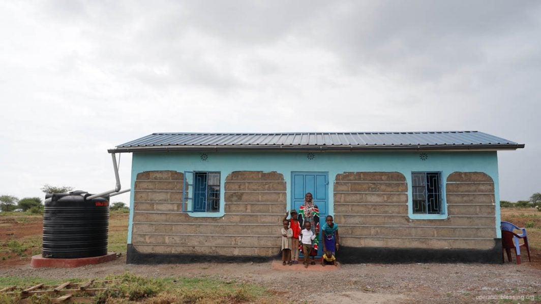 new-home-for-poor-kenya-family