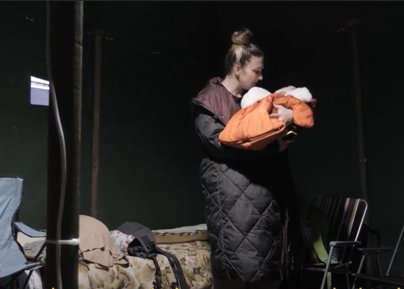 ukrainian-refugee-mothers