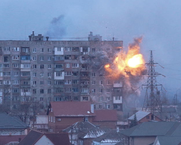 struggling Ukrainian refugees