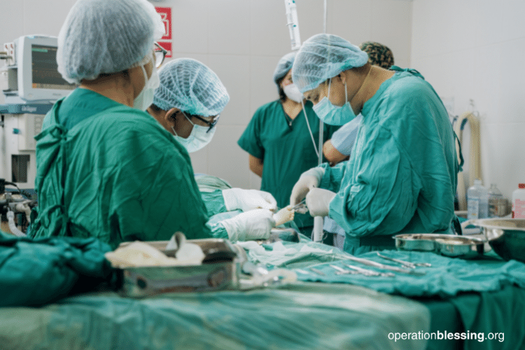 surgery in peru for deformed feet
