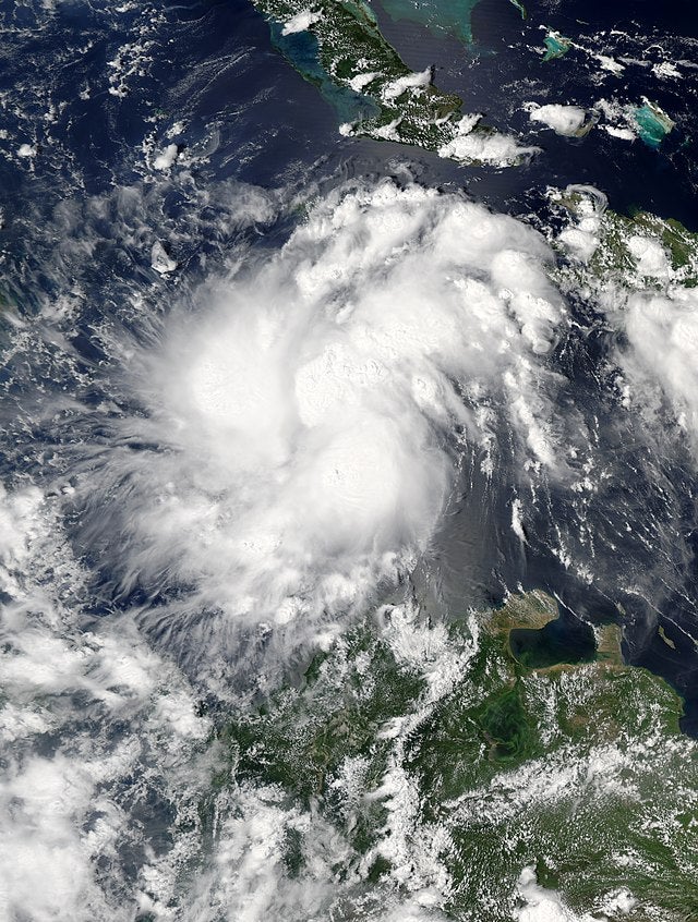 Hurricane Ian threatens Gulf Coast of Florida