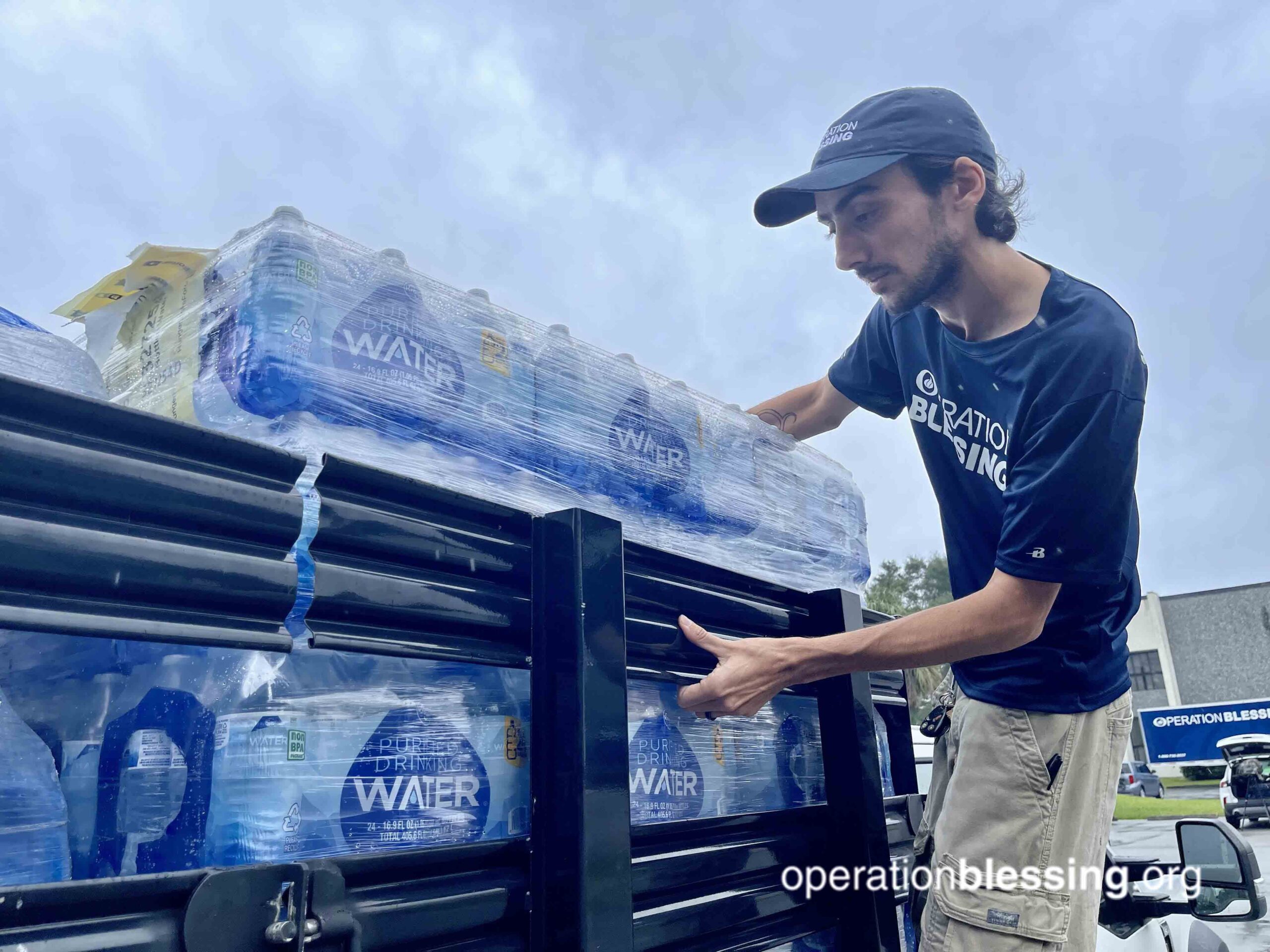 water-delivery-hurricane-ian-relief