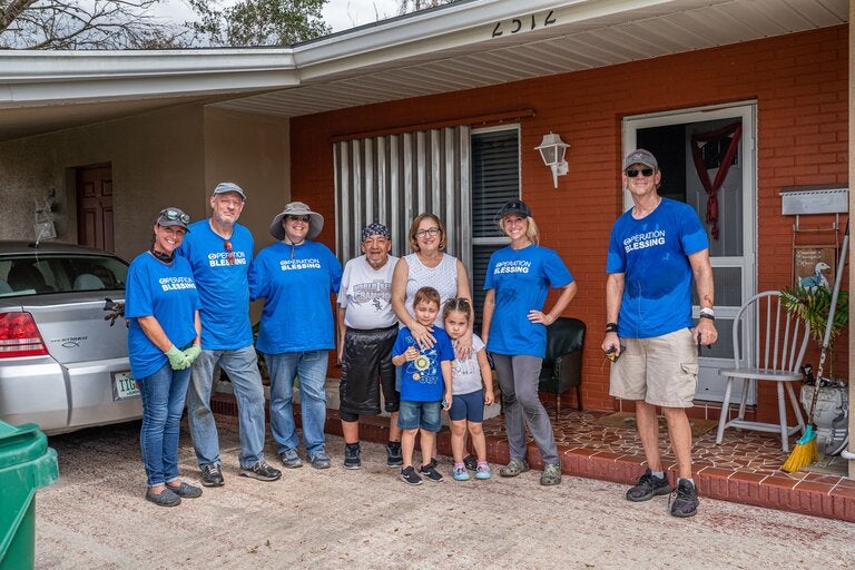 Family receives disaster relief in Port Charlotte Florida from Operation Blessing