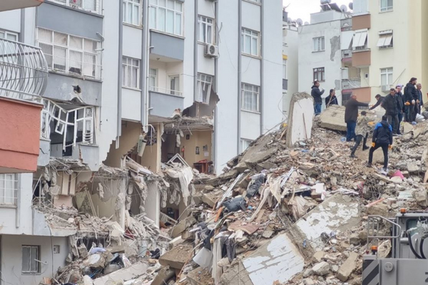 turkey earthquake destruction