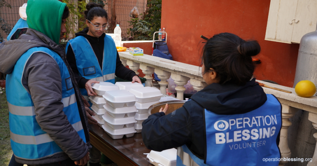 vols pack hot meals in turkey