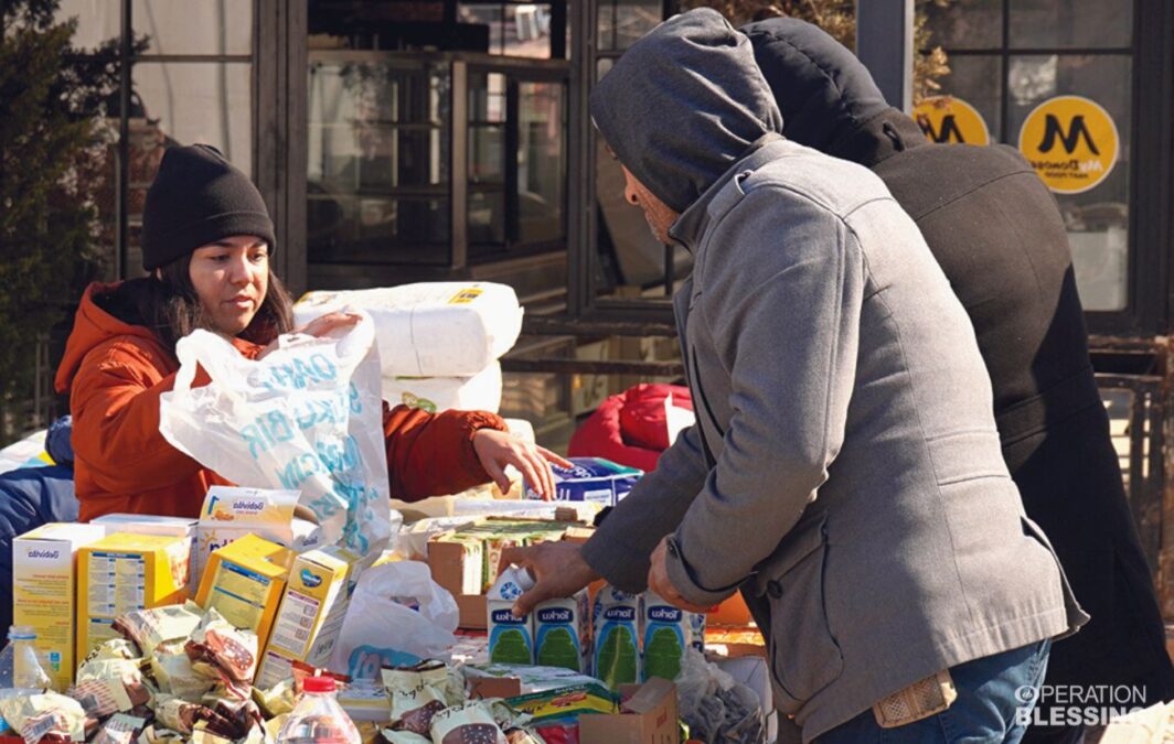 supplies for earthquake survivors 