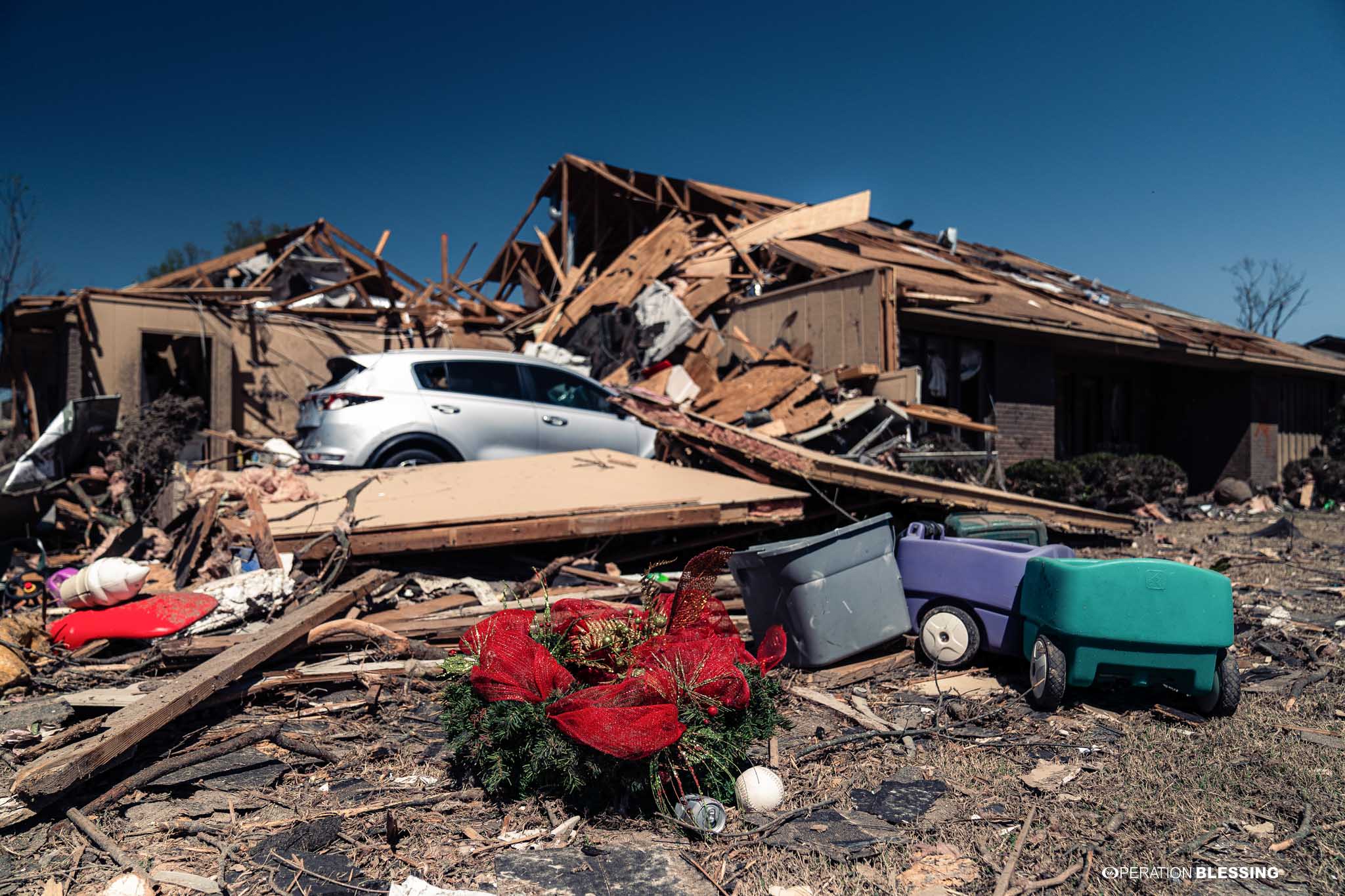 Team Assessing Damage in Arkansas