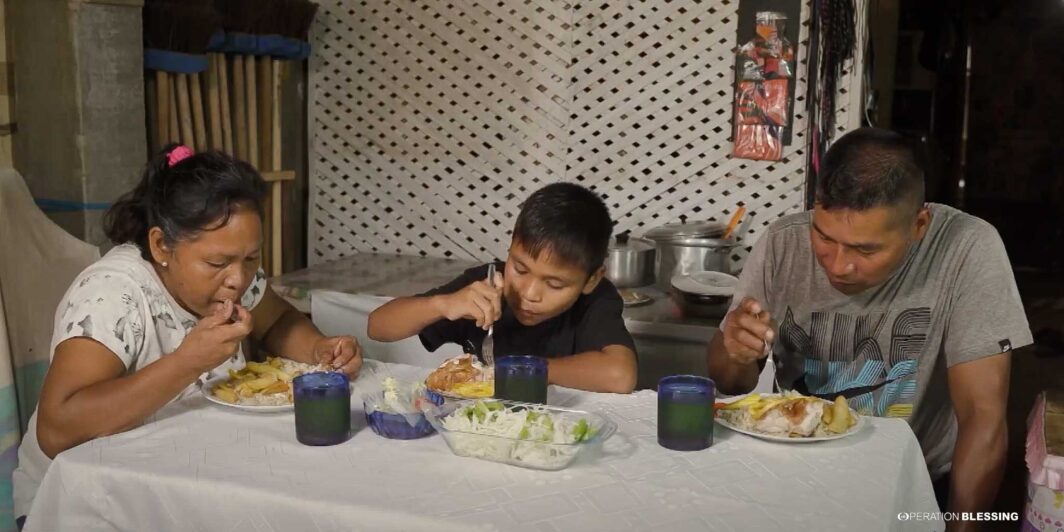 feeding the hungry in peru