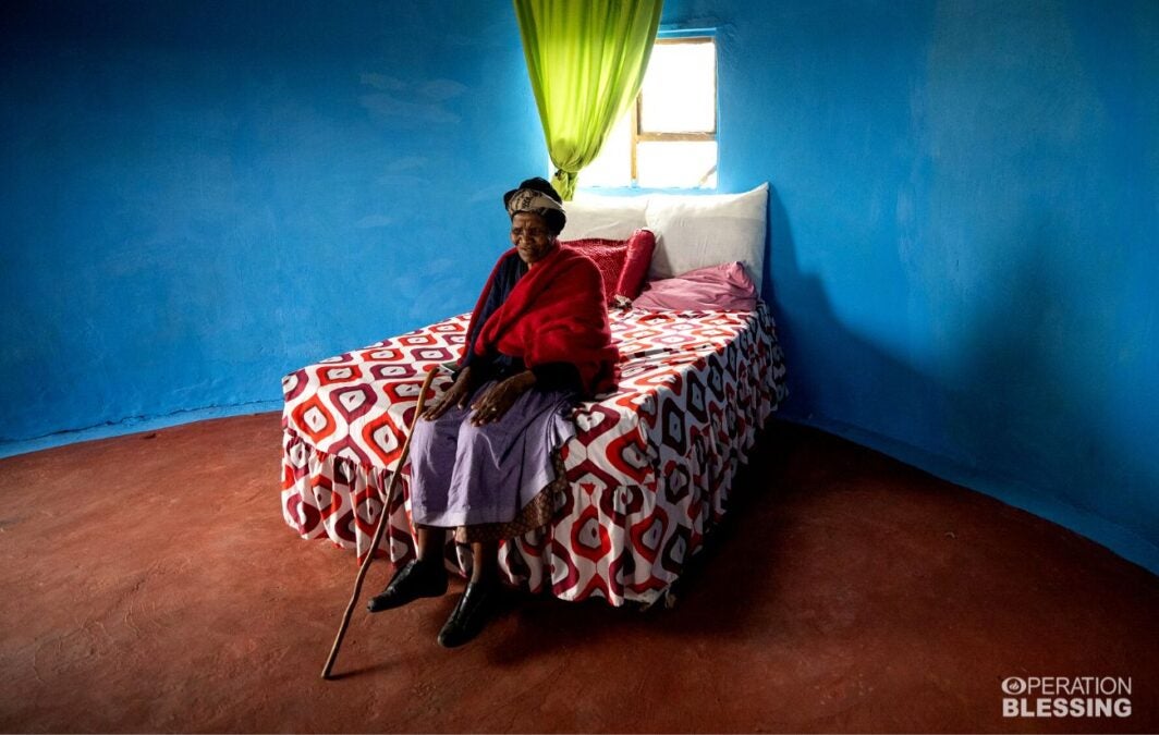 a grandmother loses her sight to cataracts