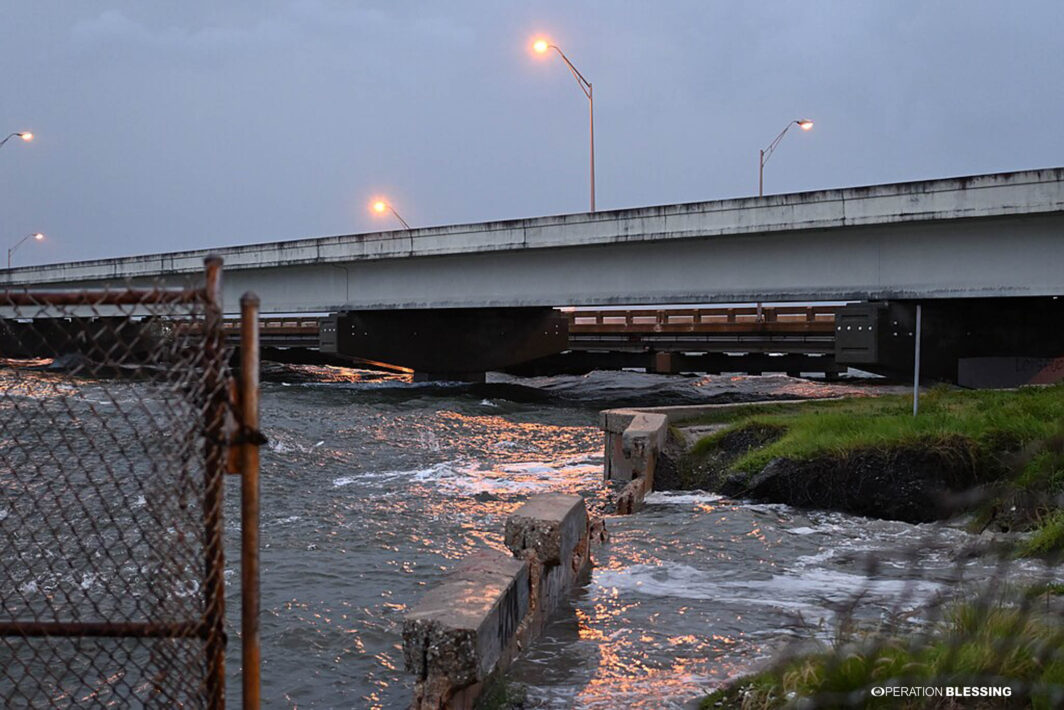 hurricane flood damage