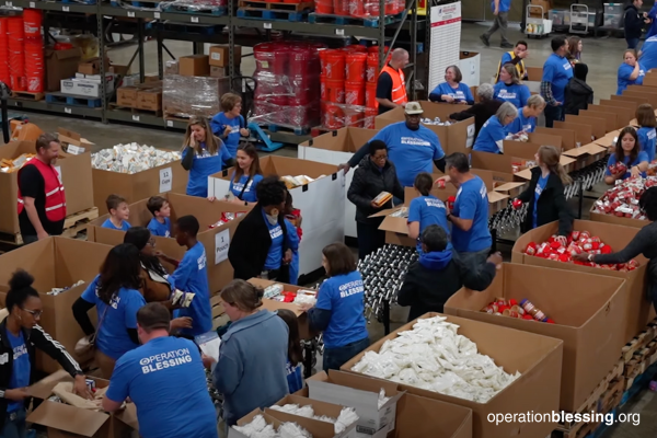 volunteer packing event