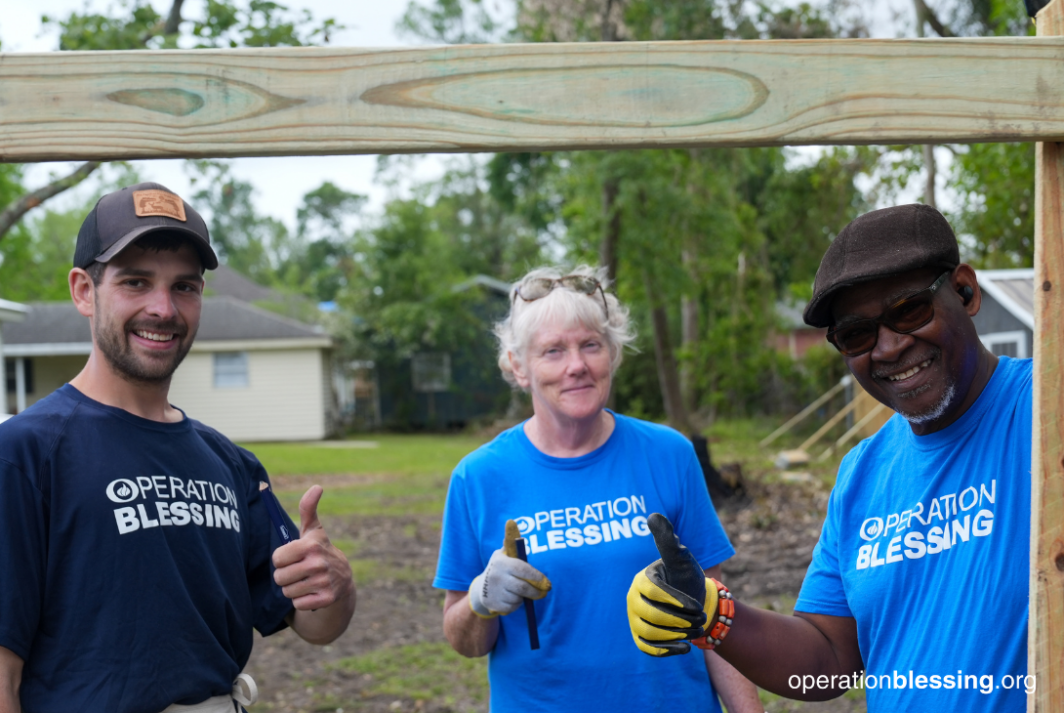 tornado volunteers