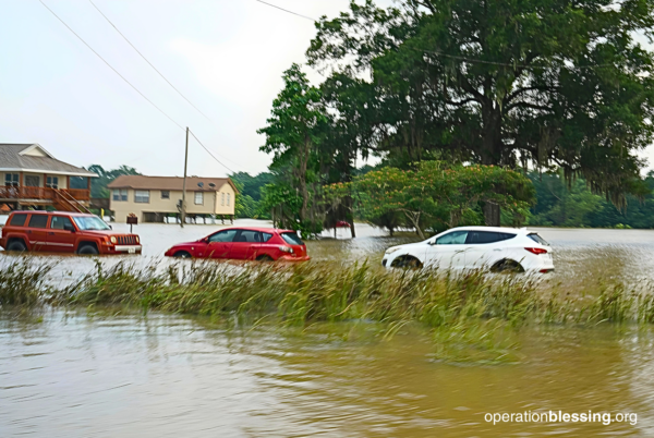 "I Lost Everything" – Milwaukee'S Flood Victims Need Your Help Now - 6p7hypt