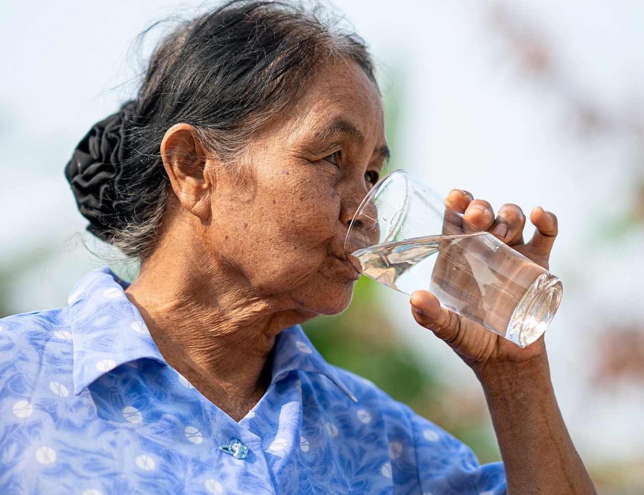 clean water to Baan Nong Khae