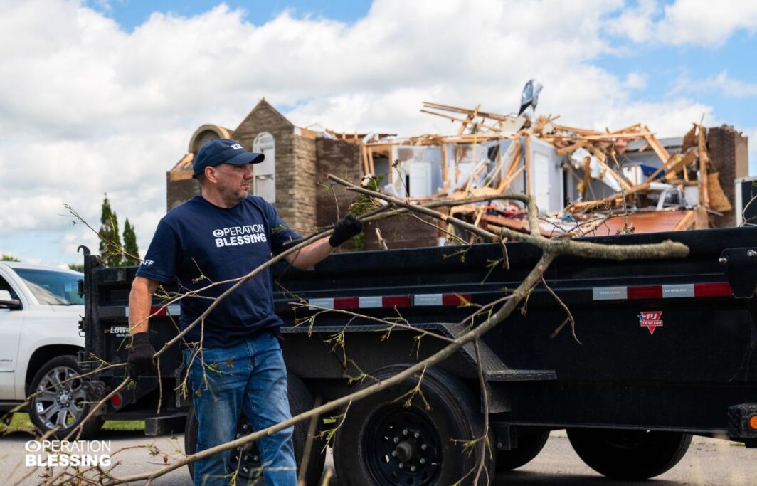 helping disaster victims