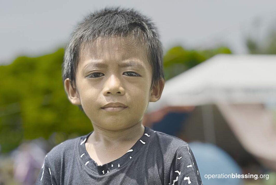 earthquake survivors in Cebu